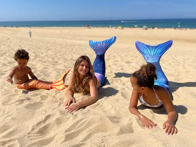 Cours de sirène sur la plage